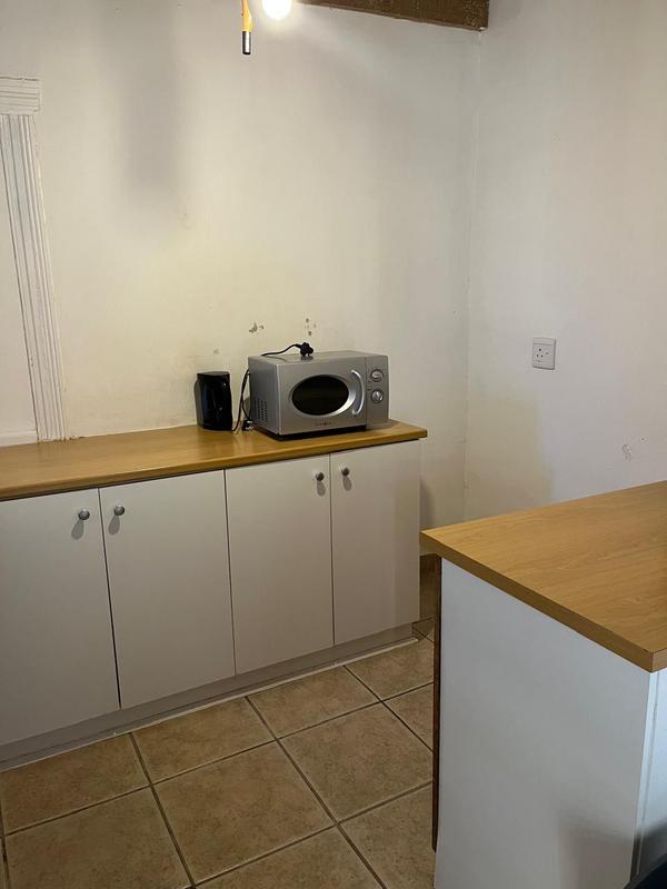 To Let 1 Bedroom Property for Rent in Mowbray Western Cape
